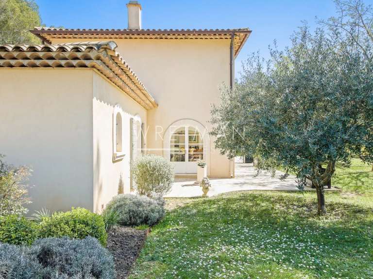 Maison Trans-en-Provence - 3 chambres - 260m²