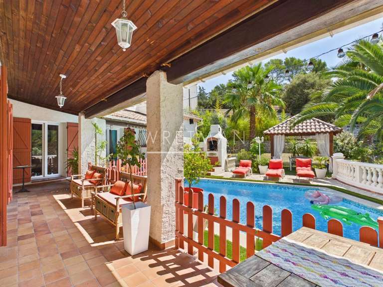 Maison Trans-en-Provence - 3 chambres - 166m²