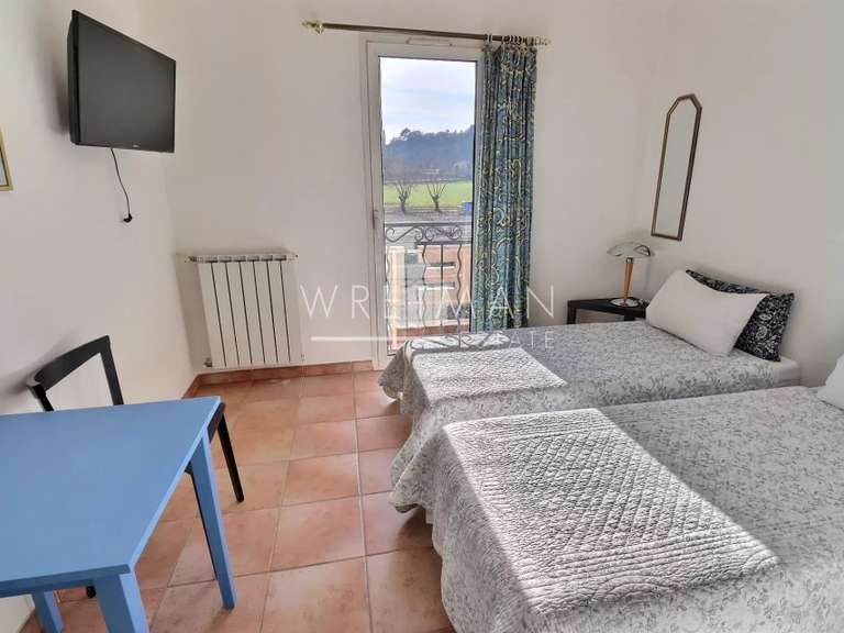 Maison Vidauban - 14 chambres - 560m²
