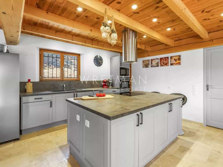 Maison Vidauban - 4 chambres - 192m²