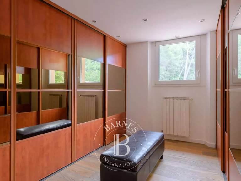 House Auriol - 5 bedrooms - 300m²