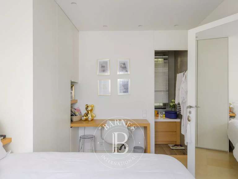 Maison Marseille 8e - 4 chambres - 244m²