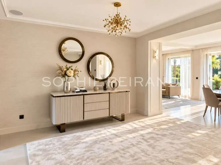 House Cap-d-antibes - 5 bedrooms - 272m²