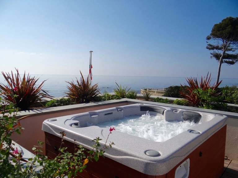 Maison Fréjus - 5 chambres - 250m²
