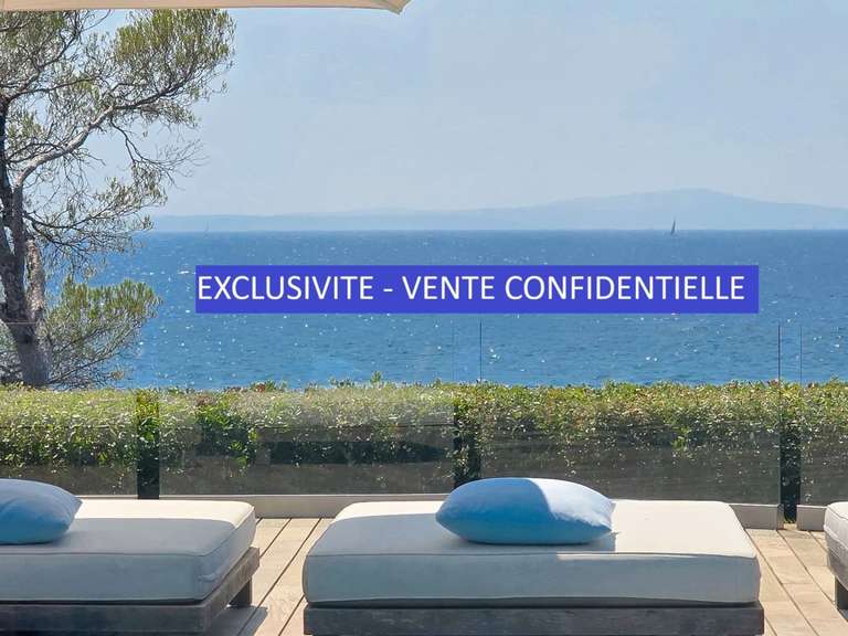 Maison Saint-Raphaël - 5 chambres - 380m²