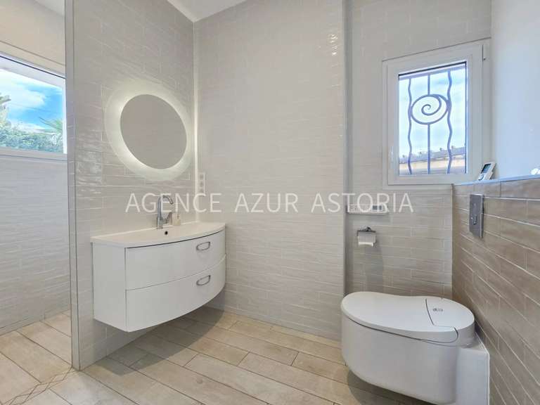 Maison Les issambres - 5 chambres - 210m²