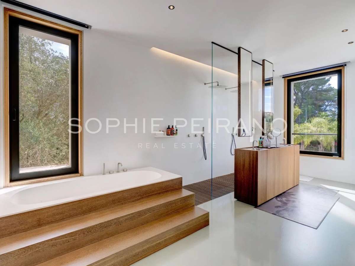House Mougins
