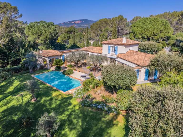 Maison Fréjus - 3 chambres - 230m²