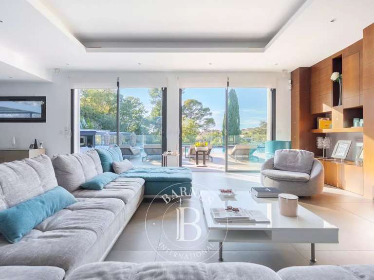 Maison Marseille 12e - 5 chambres - 480m²