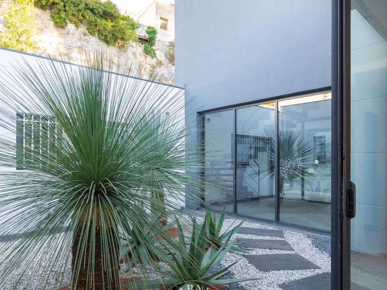 Maison Marseille 12e - 5 chambres - 480m²