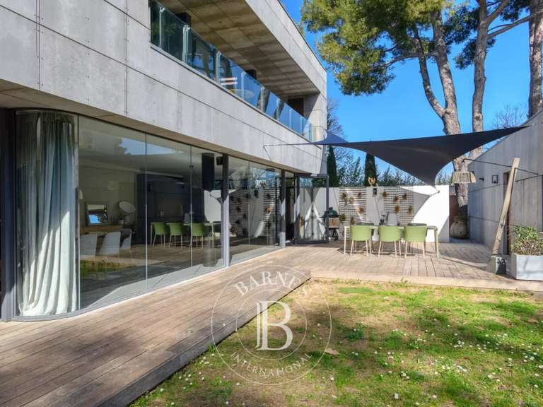 Maison Marseille 12e - 4 chambres - 233m²