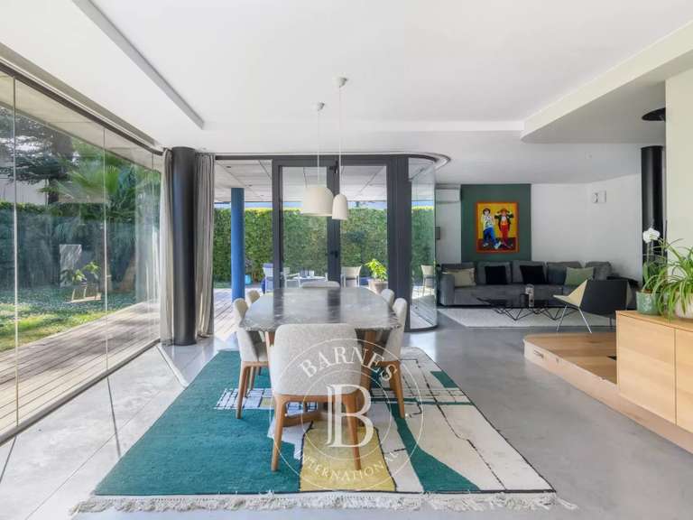 Maison Marseille 12e - 4 chambres - 233m²