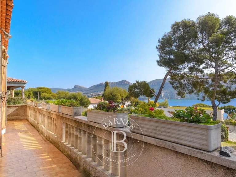 Maison Cassis - 5 chambres - 176m²
