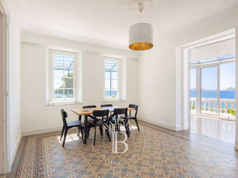 Maison Marseille 7e - 4 chambres - 181m²