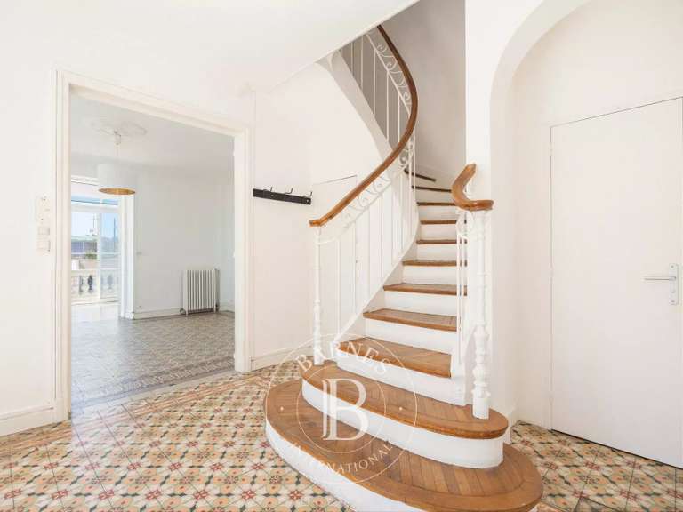 Maison Marseille 7e - 4 chambres - 181m²