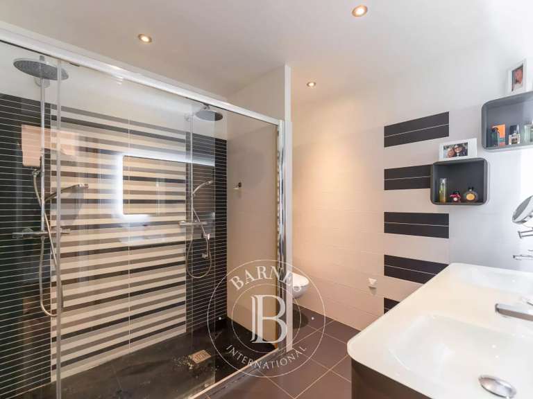 Maison Marseille 9e - 7 chambres - 280m²