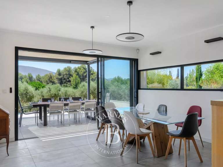House Saint-Zacharie - 284m²