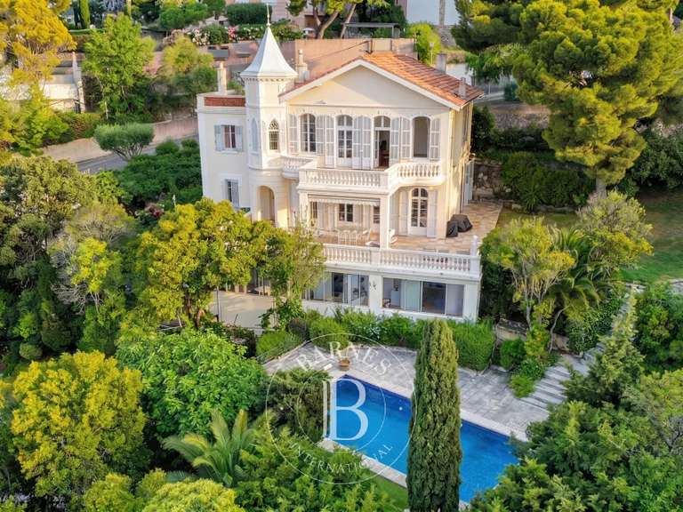 Maison Marseille 7e - 7 chambres - 340m²