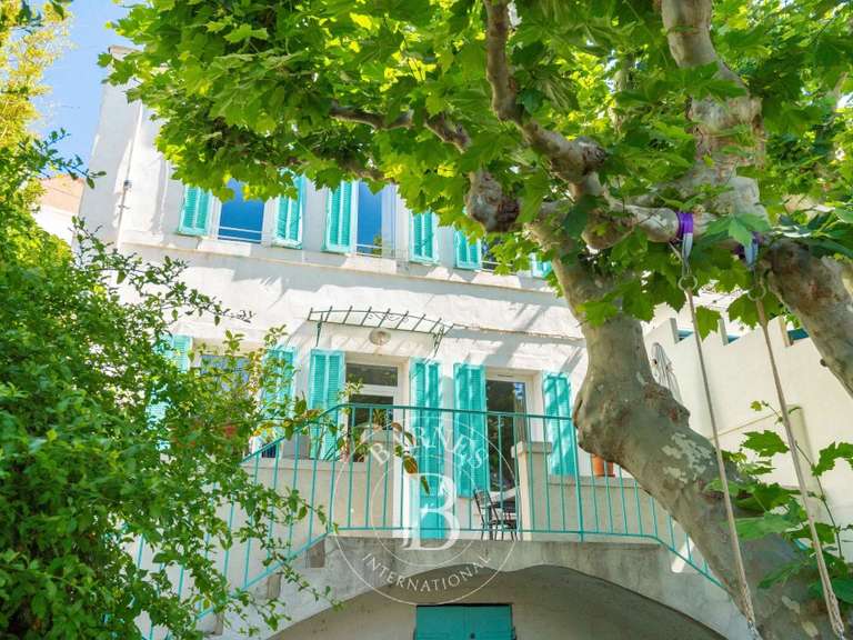 Maison Marseille 7e - 4 chambres - 128m²