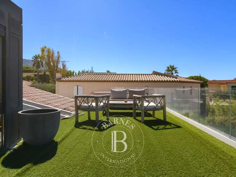 House Marseille 8e - 4 bedrooms - 240m²