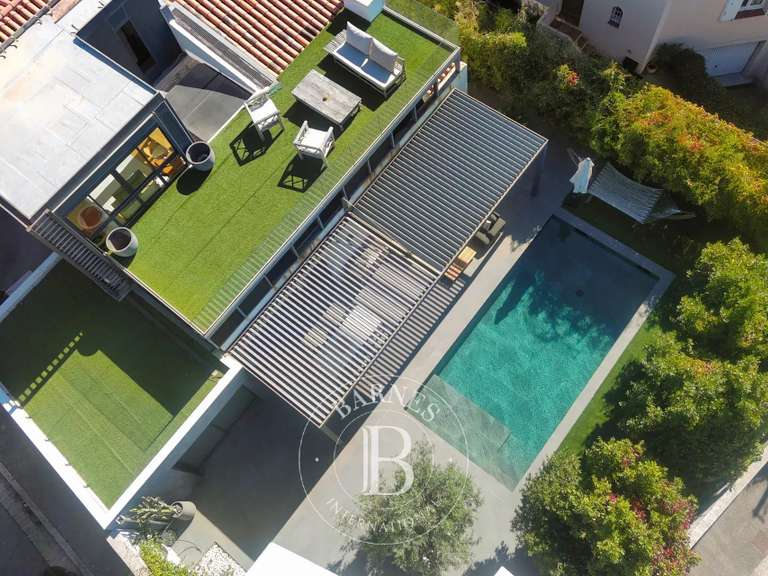 House Marseille 8e - 4 bedrooms - 240m²