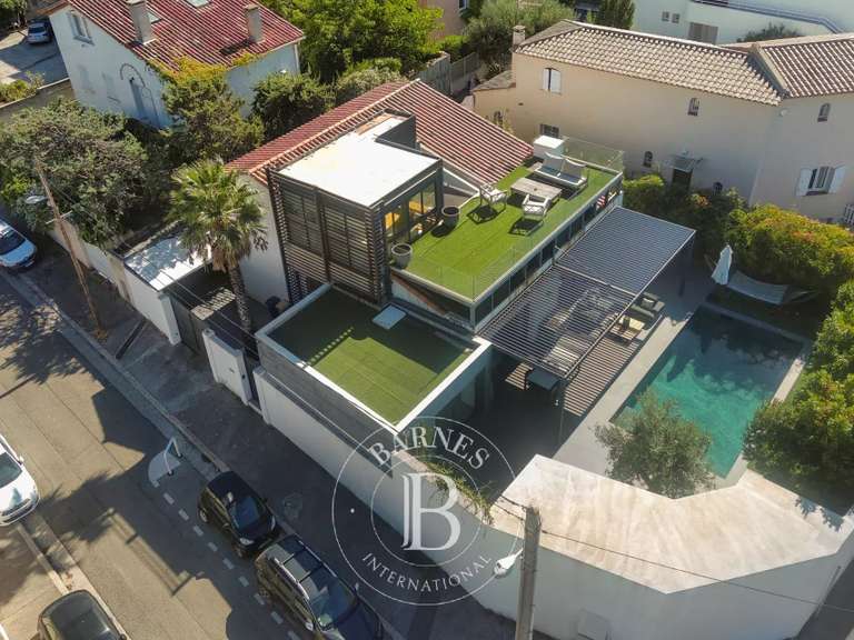 House Marseille 8e - 4 bedrooms - 240m²