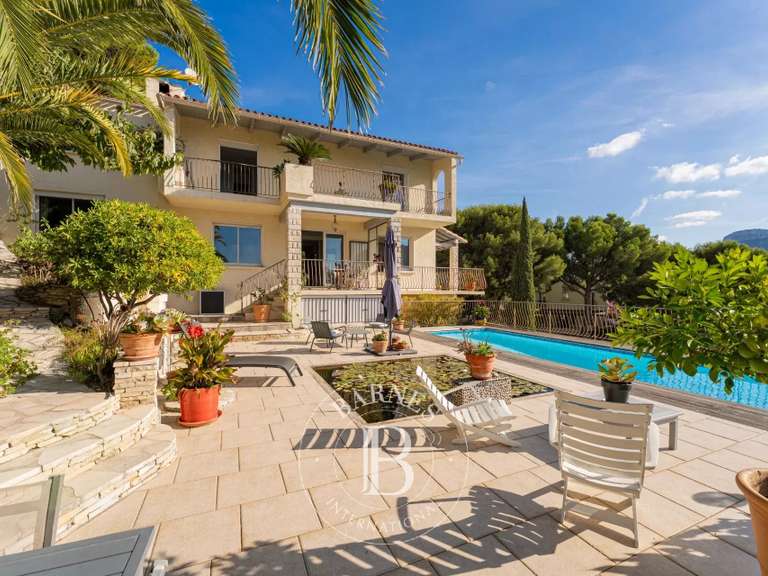 Maison avec Vue sur mer Cassis - 5 chambres - 194m²
