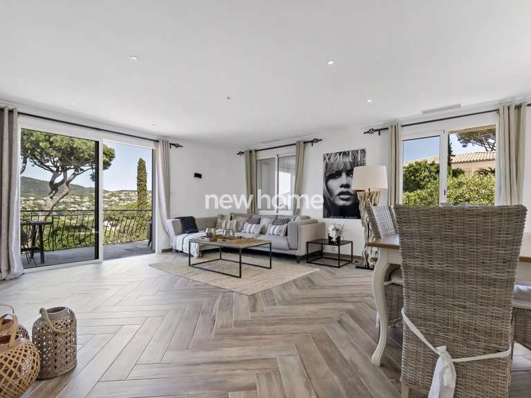 Maison Sainte-Maxime - 5 chambres - 220m²