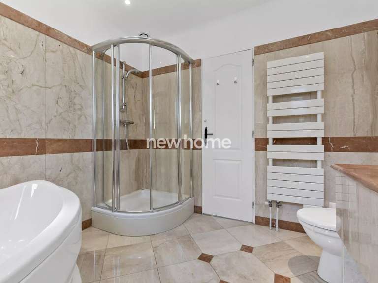 Maison Sainte-Maxime - 5 chambres - 220m²