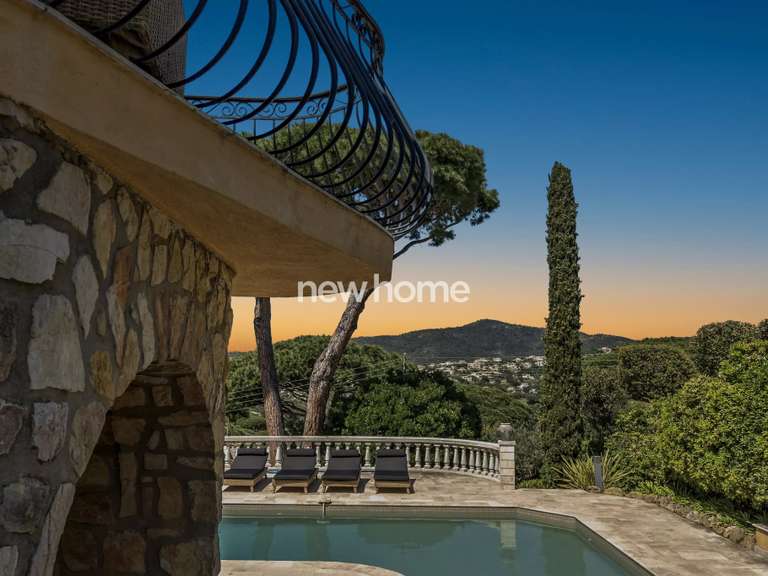 House Sainte-Maxime - 5 bedrooms - 220m²