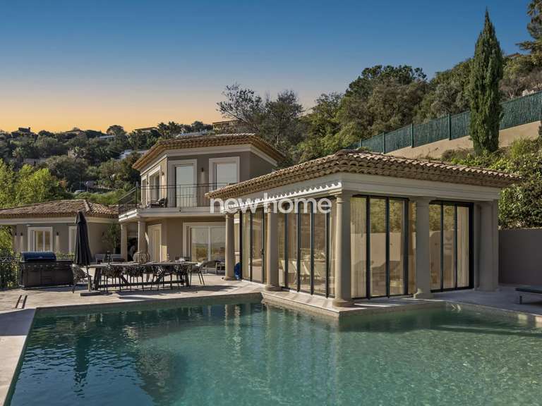 House Sainte-Maxime - 6 bedrooms - 300m²