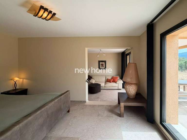 Maison La Garde-Freinet - 3 chambres - 200m²