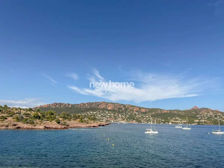 Maison avec Vue sur mer Le dramont - 4 chambres - 187m²