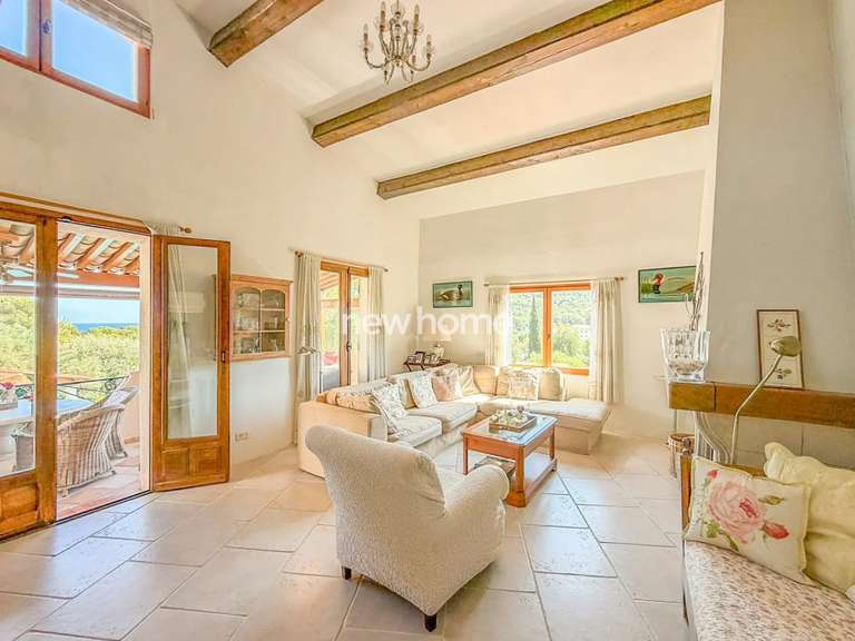 Maison avec Vue sur mer Le dramont - 4 chambres - 187m²