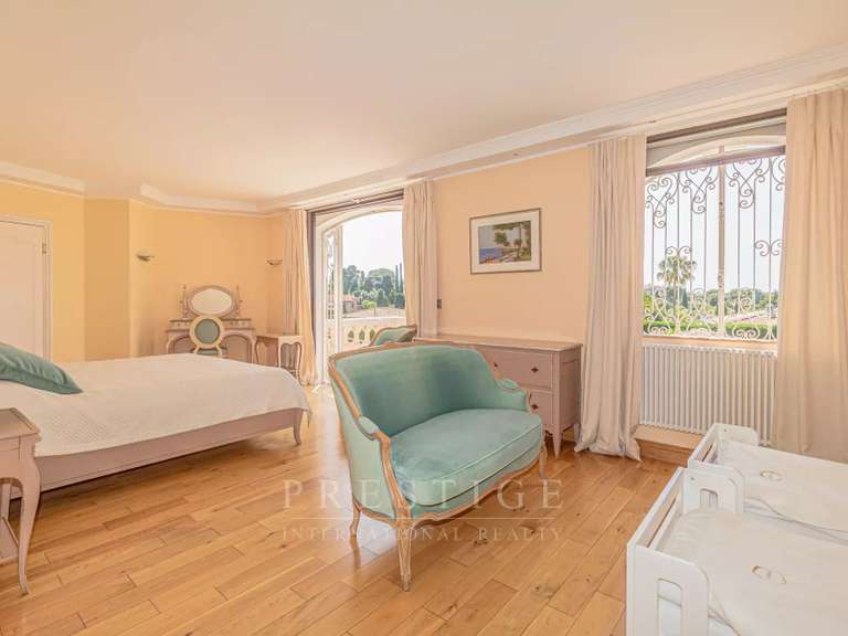 House with Sea view Cap-d-antibes - 4 bedrooms - 347m²
