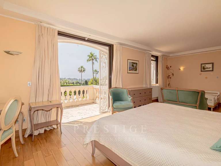 House with Sea view Cap-d-antibes - 4 bedrooms - 347m²