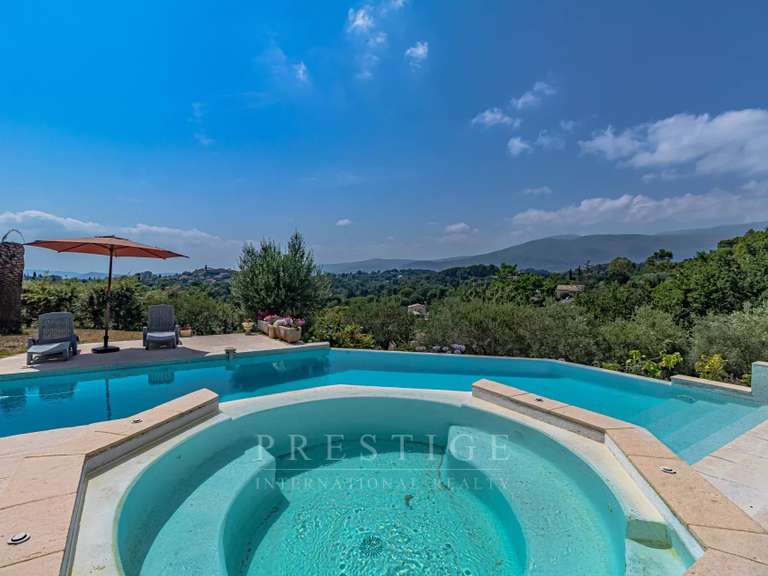 Maison Châteauneuf-Grasse - 3 chambres - 345m²