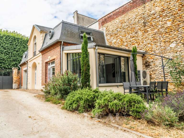 Maison Versailles - 10 chambres - 502m²