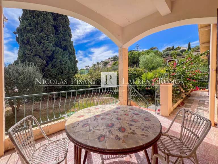 Maison Villefranche-sur-Mer - 5 chambres - 159m²