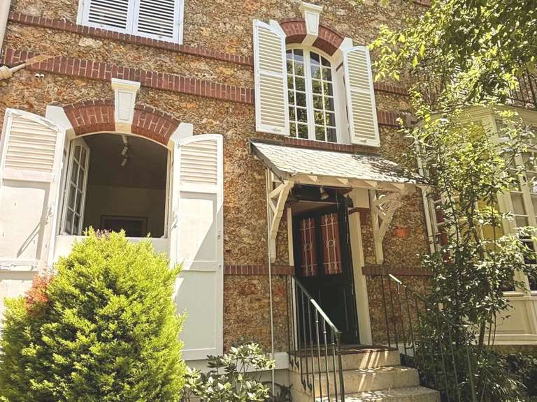 Maison Versailles - 8 chambres - 226m²
