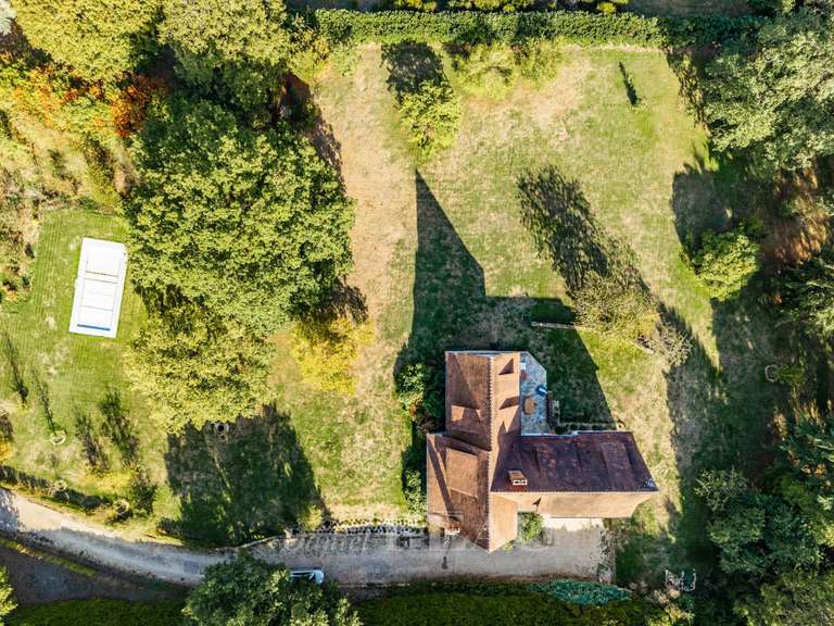 Maison Montfort-l'Amaury - 5 chambres - 355m²
