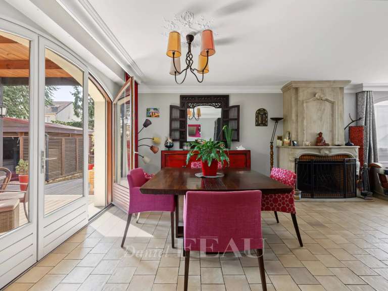 Maison Saint-Cyr-l'École - 5 chambres - 188m²