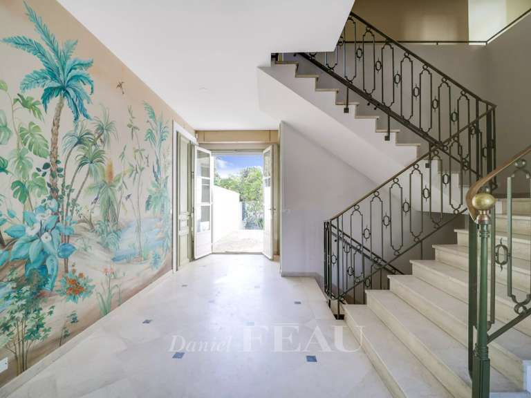 House Versailles - 4 bedrooms - 256m²