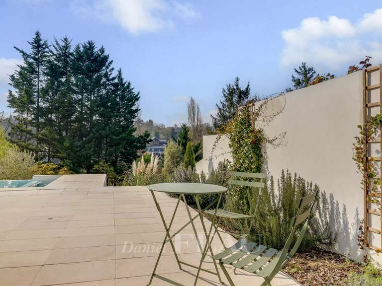 House Bougival - 4 bedrooms - 200m²