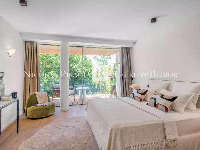 House Saint-Jean-Cap-Ferrat - 4 bedrooms - 350m²