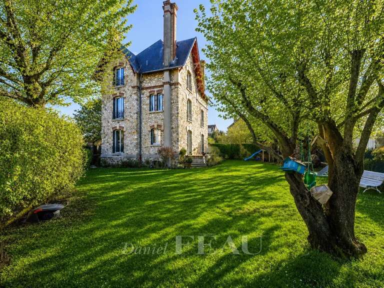 House Versailles - 8 bedrooms - 308m²