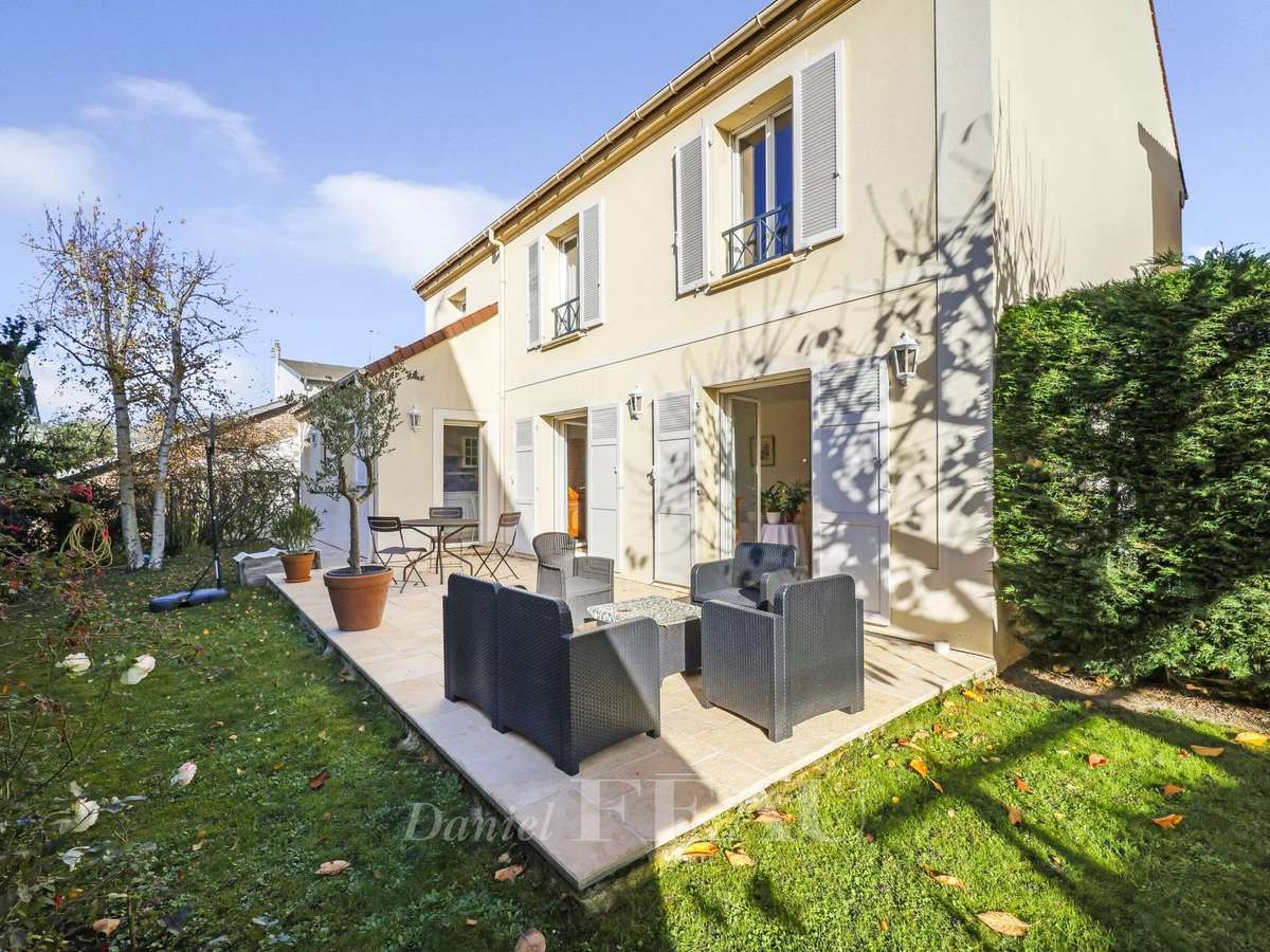 House Le Chesnay-Rocquencourt