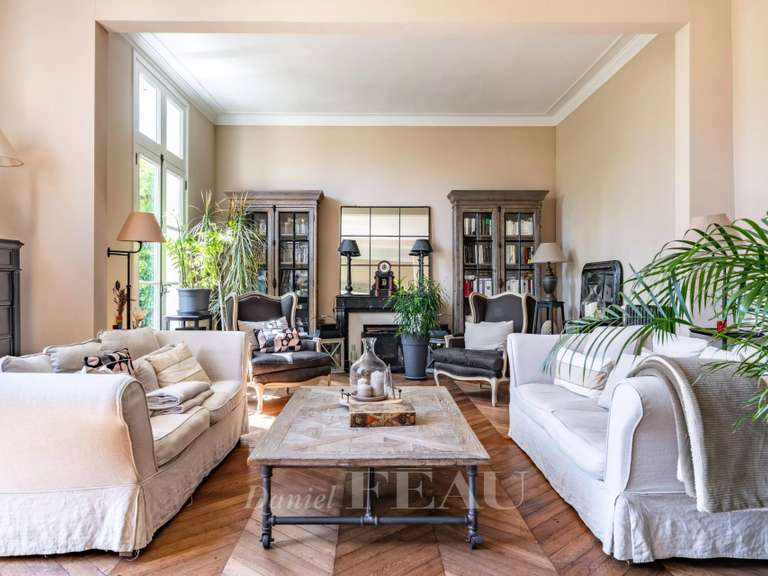 Maison Montfort-l'Amaury - 4 chambres - 250m²