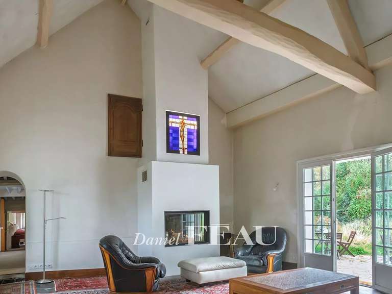 Maison Montfort-l'Amaury - 4 chambres - 191m²