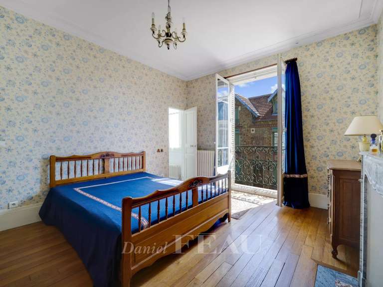 Maison Versailles - 6 chambres - 275m²